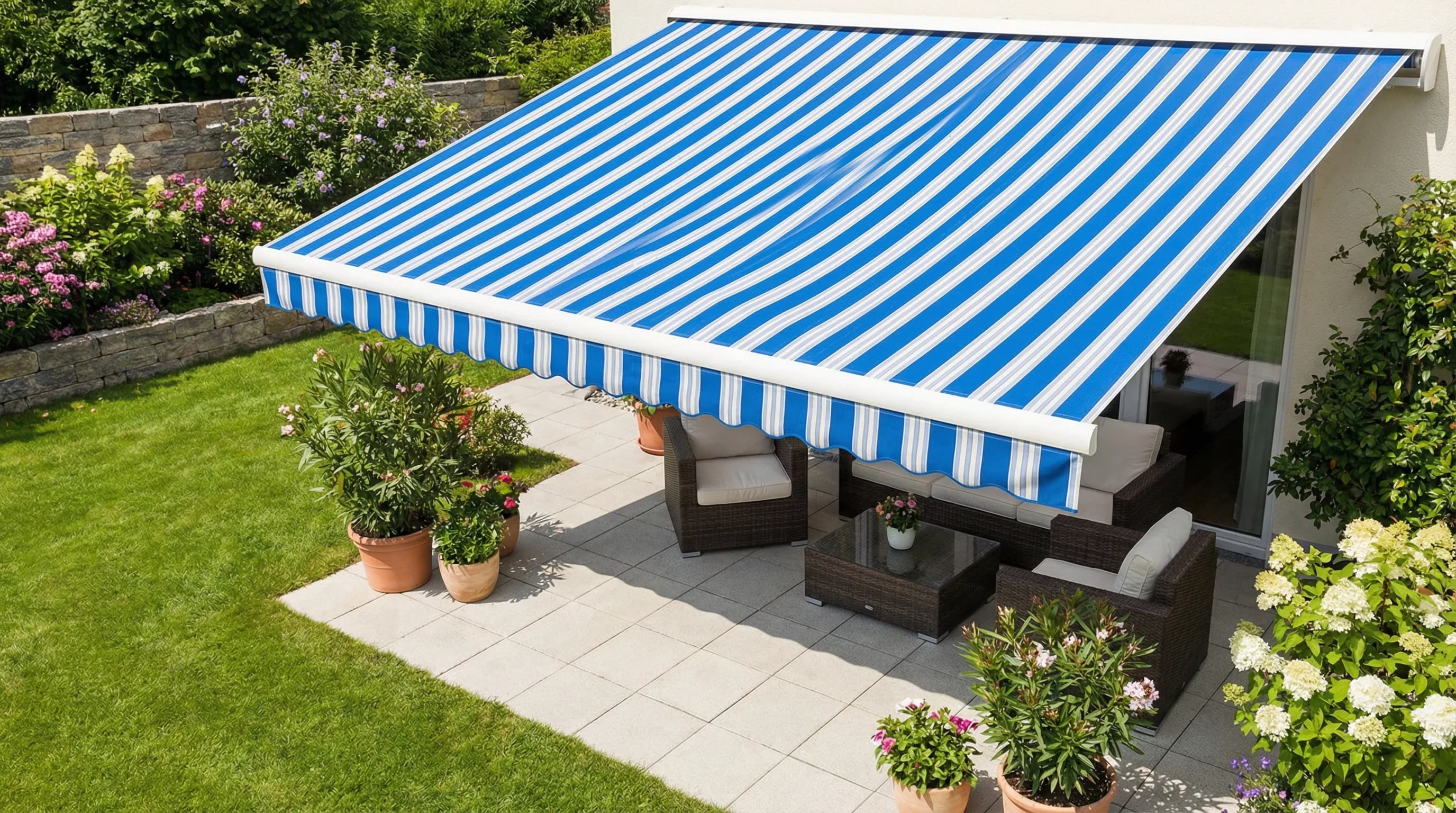 Store banne installé par AFS